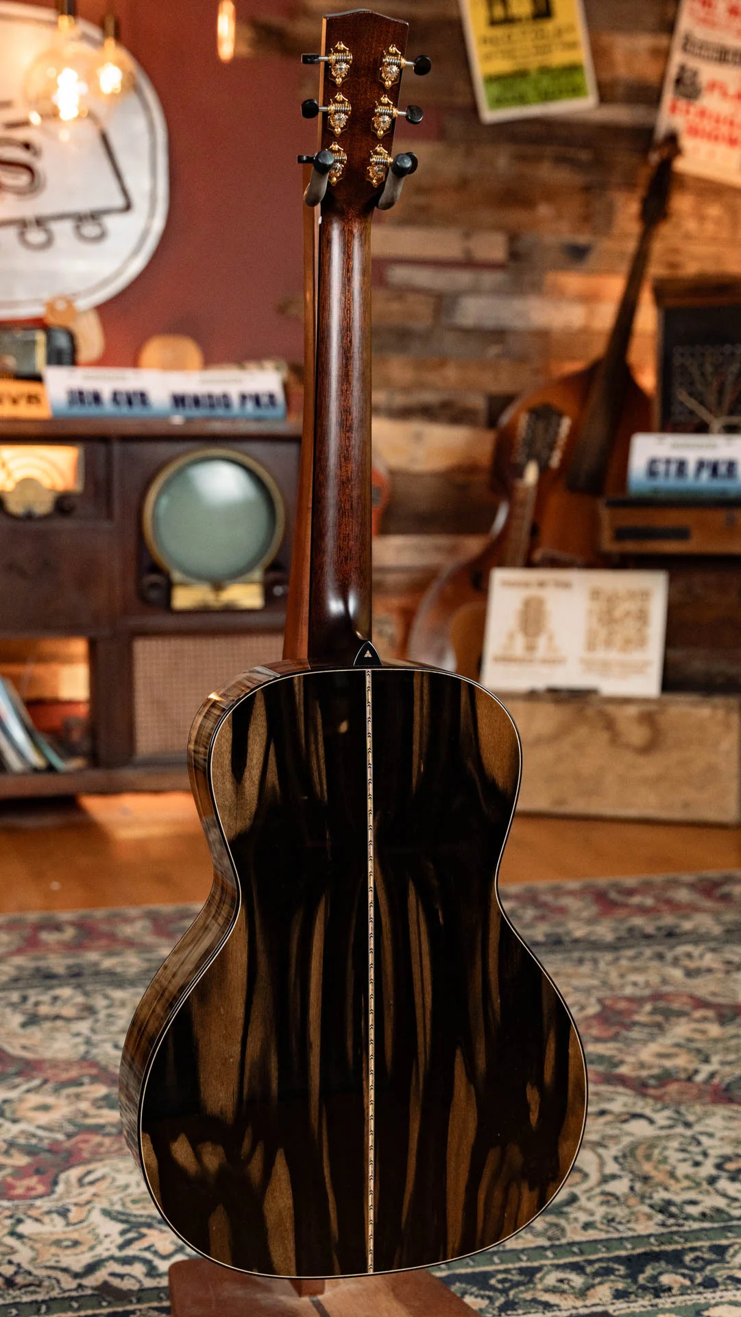 Bourgeois LDBO Legacy Series 50th Anniversary Italian Spruce/Macassar Ebony L-OO Acoustic Guitar #0855 - Image 6