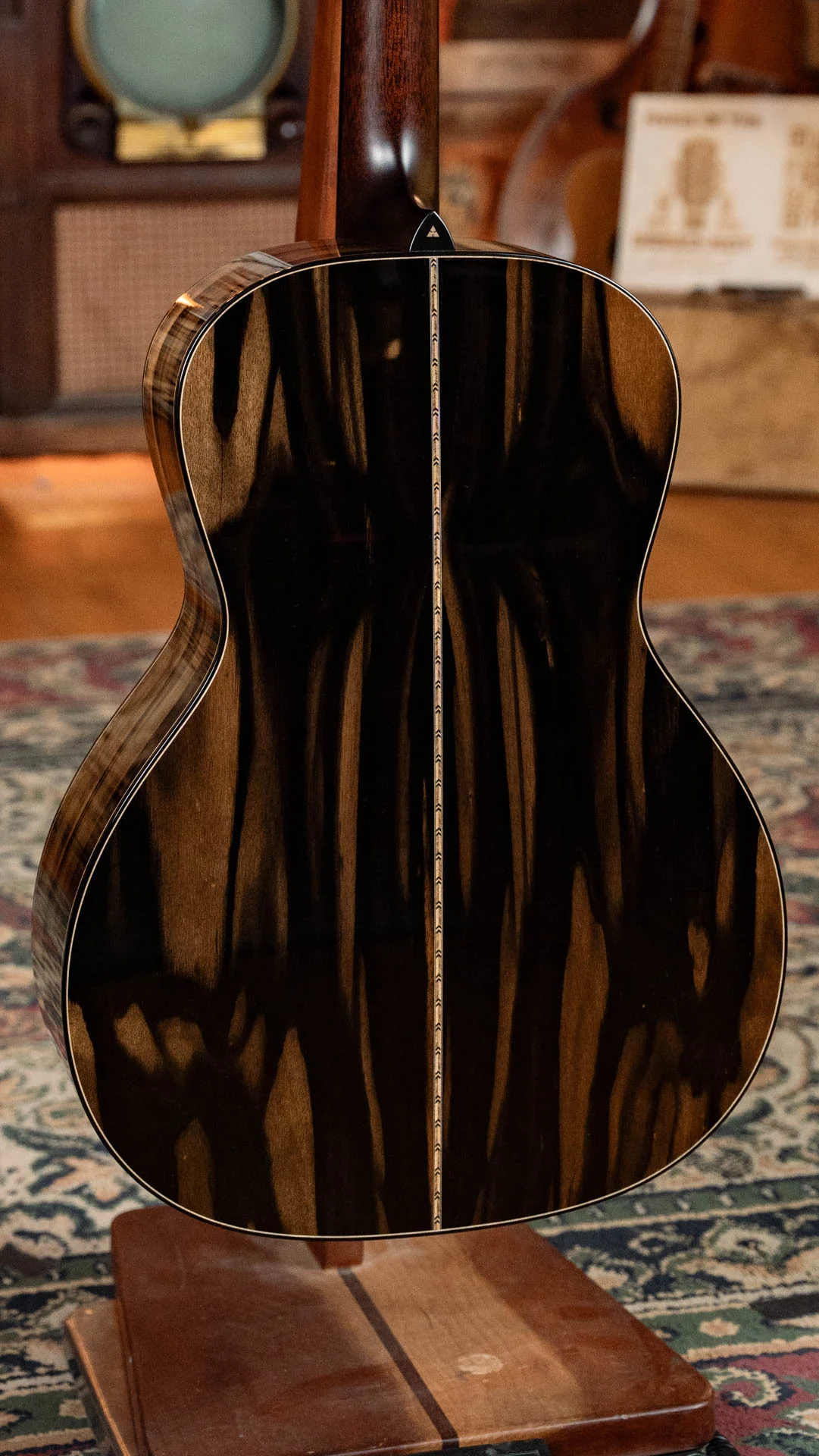 Bourgeois LDBO Legacy Series 50th Anniversary Italian Spruce/Macassar Ebony L-OO Acoustic Guitar #0855 - Image 7