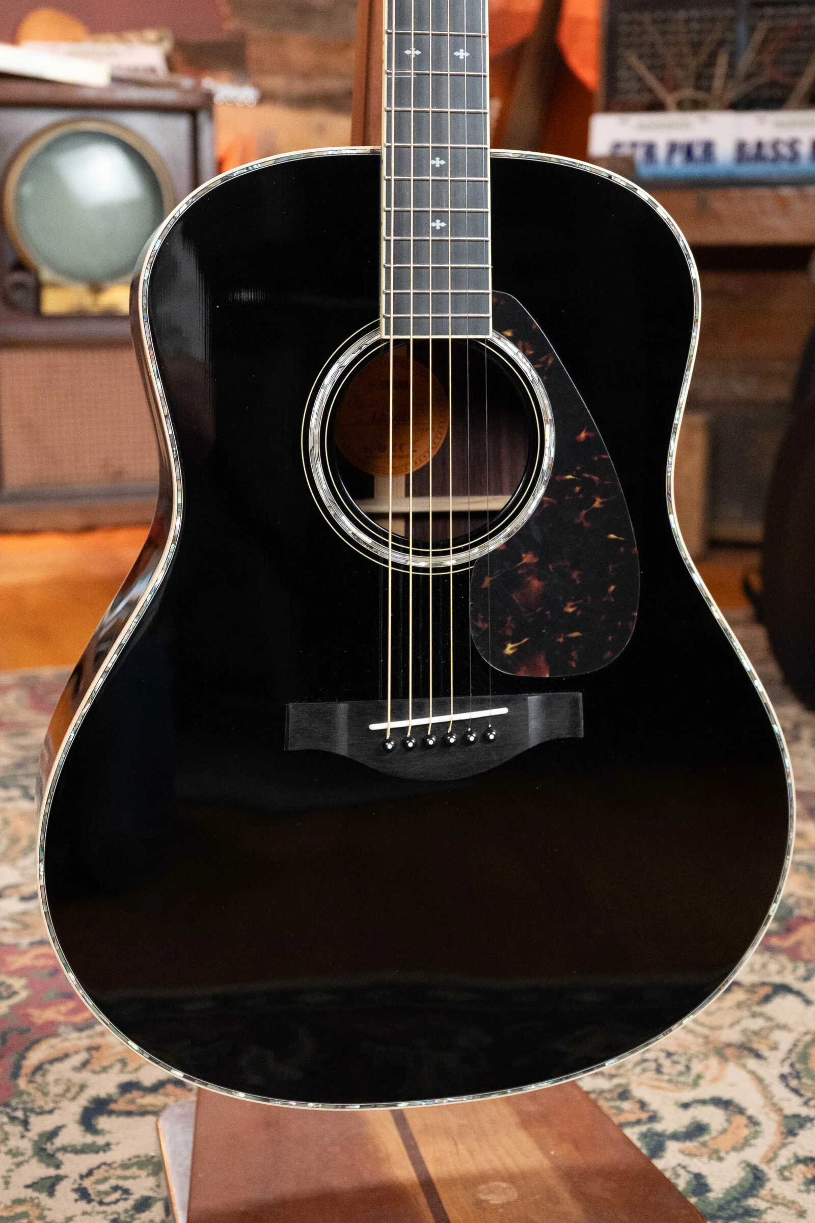 Yamaha LL16DRB ARE LL Series Engelmann/Rosewood Black Dreadnought Acoustic Guitar w/ SRT Zero Impact Pickup #0581 - Image 6