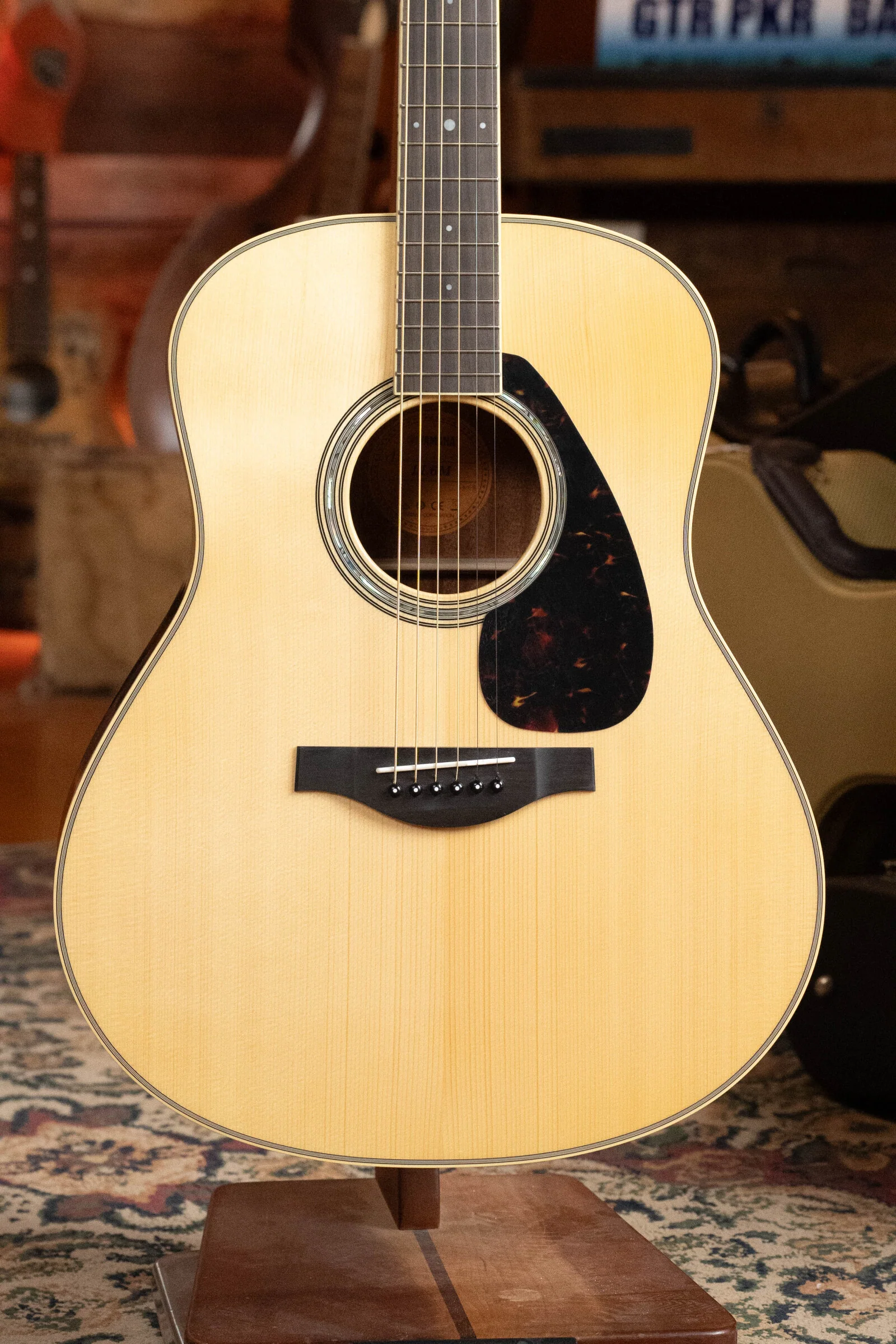 Yamaha LL6M ARE Engelmann/Mahogany Jumbo Guitar w/SRT Zero Impact Passive Piezo Pickup #0581 - Image 8