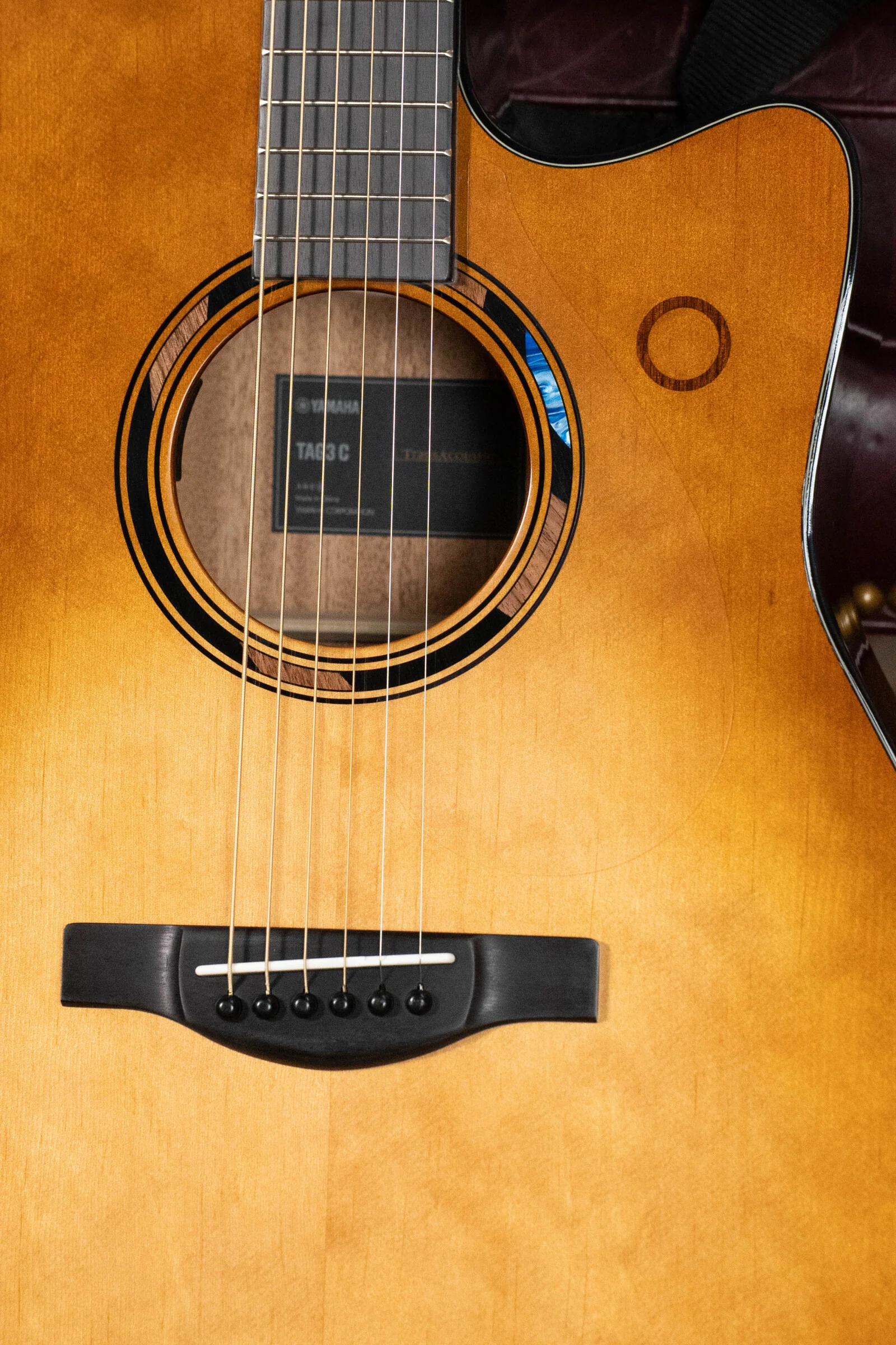 Yamaha TAG3 C-SDB Sitka/Mahogany Sandburst Dreadnought Guitar w/the NEWEST TransAcoustic System #0458 - Image 3